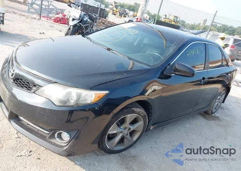 2012 Toyota Camry Se V6 z USA, uszkodzony, nr VIN 4T1BK1FK3CU014016